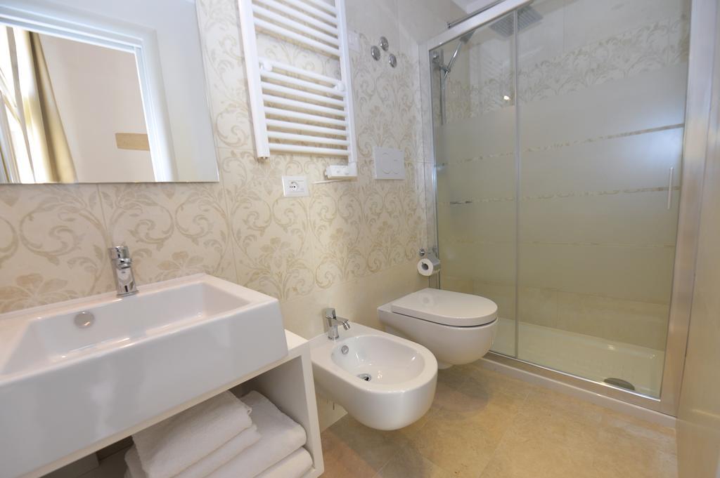 Appartamenti Sidera Lecce Phòng bức ảnh